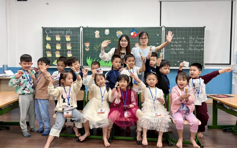 NGÀY CON LỚN LÊN – KHI NHỮNG BƯỚC CHÂN NHỎ CHẠM VÀO THẾ GIỚI LỚN