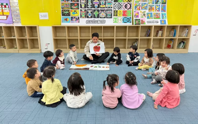 STORY TELLING: THE VERY HUNGRY CATERPILLAR