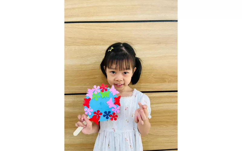 HELLO SUMMER – CHÀO HÈ RỰC RỠ